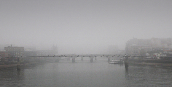 Fog & Tate bridge