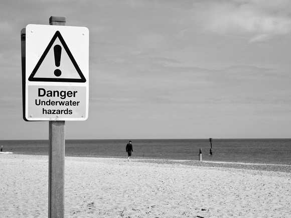 Beach danger mono